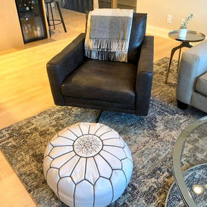 Handmade Moroccan Leather Pouf – White & Gray – front view