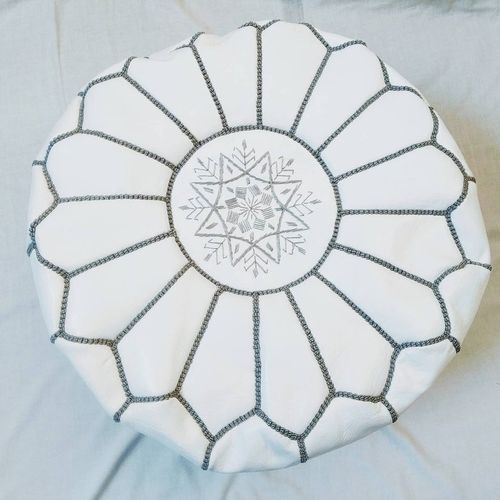 Handmade Moroccan Leather Pouf – White & Gray – detail view 2